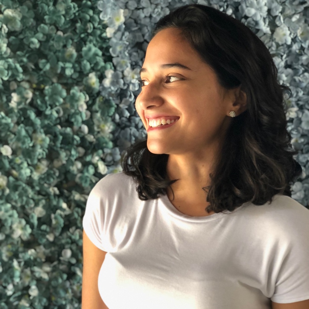 Meet your Posher, Ana